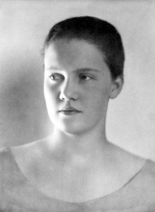 マリアオロスコロメロ、メキシコシティ、1925年頃 作： Tina Modotti